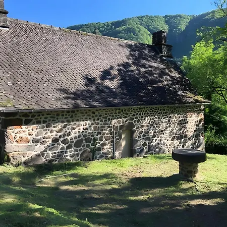 Maison Familiale Face A La Montagne *