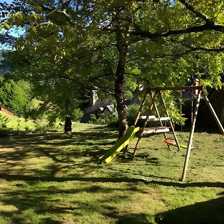 Maison Familiale Face A La Montagne Holiday home Saint-Vincent-de-Salers